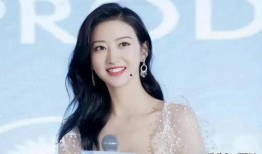 娱乐圈明星被爆料的是谁,神秘人物身份揭晓！