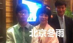 弟弟亲自爆料探班视频,揭秘明星幕后生活点滴